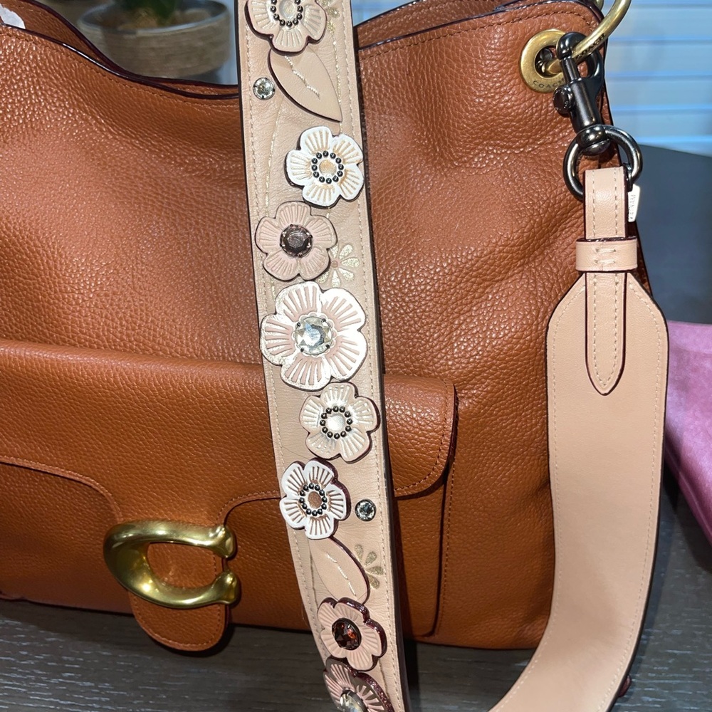 Coach Novelty Tea Rose Bag Strap